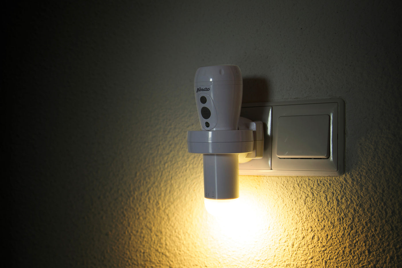 Alecto ATL-110 - Lampe de poche LED rechargeable / veilleuse LED automatique, blanc